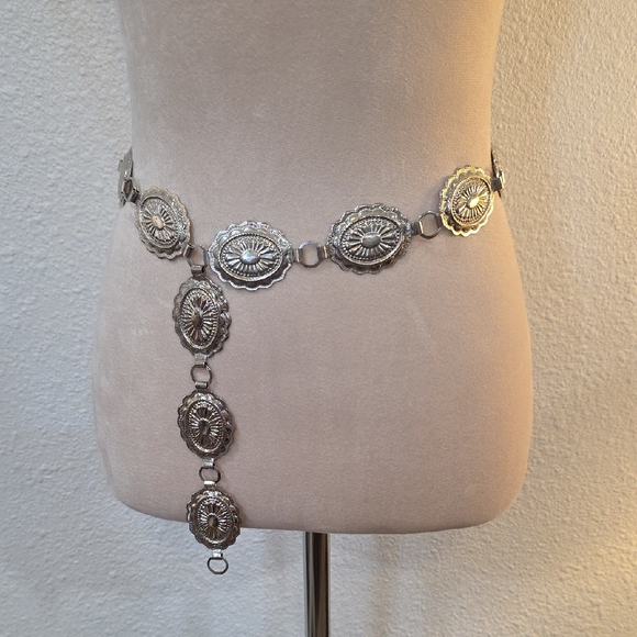 Vintage WesternWestern Metal Oval Concho Chain Belt 37" - Picture 1 of 4